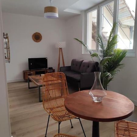 La Cachette De Faventines Apartment วาลองซ์ ภายนอก รูปภาพ