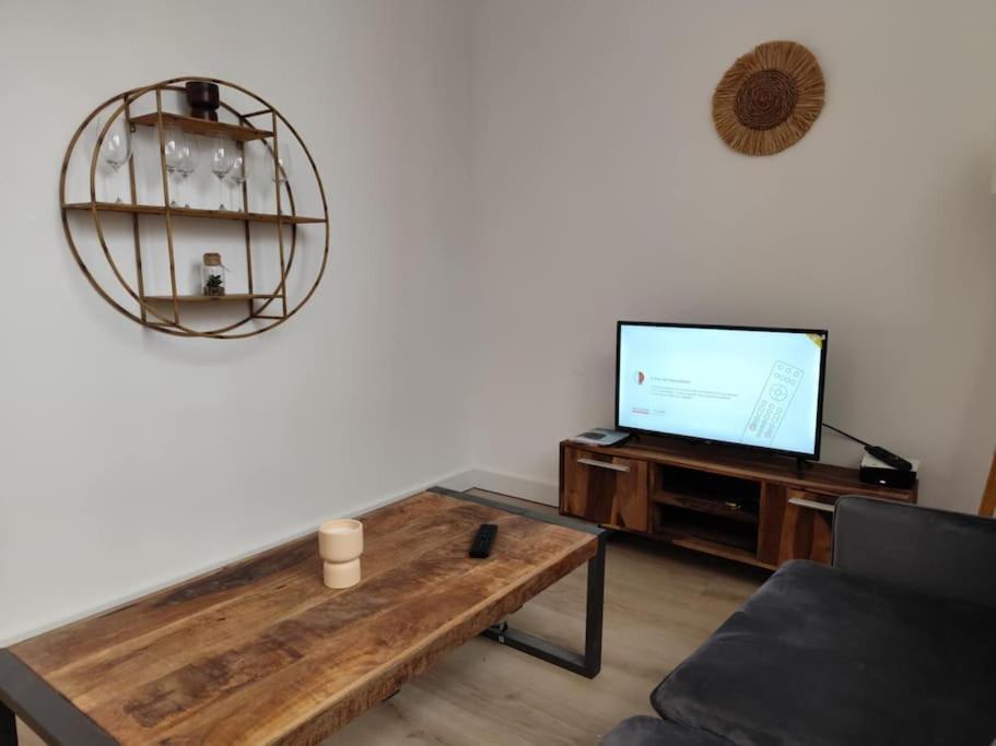 La Cachette De Faventines Apartment วาลองซ์ ภายนอก รูปภาพ